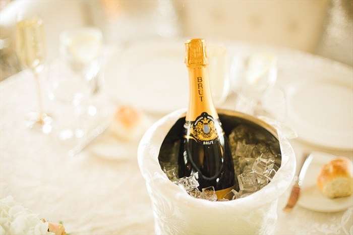Quelles verres utiliser pour boire du champagne ?