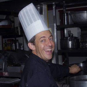 Bernard, un responsable de restaurant à Sanary-sur-Mer