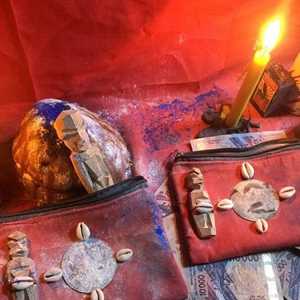 Explication du vrai portefeuille magique d'argent, bedou magique marabout AGBANZE  LE SEUIL UNIQUE;+229 51 62 90 27, un apiculteur à Besançon